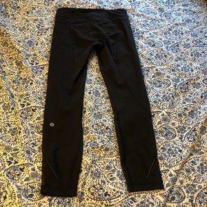 Lululemon leggings size 4